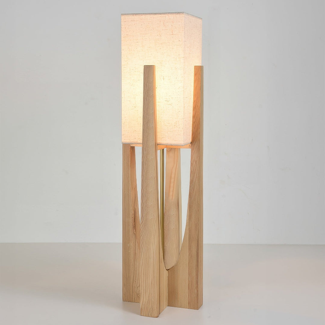 Lampe sur pied bois et tissu, style japonais minimaliste, éclairage doux pour salon moderne ou chambre.