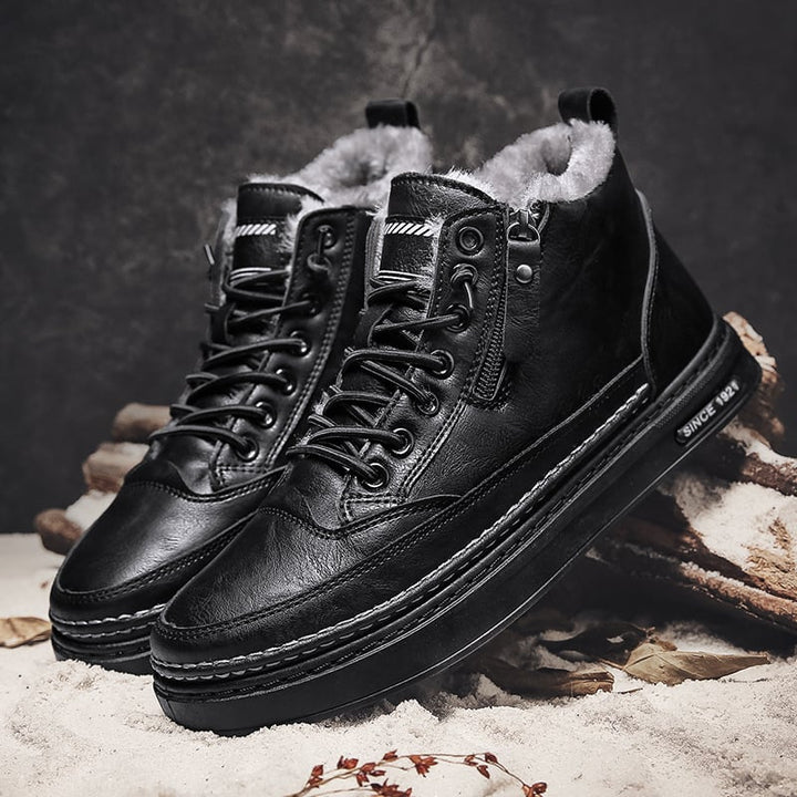 Bottines chaudes pour hommes, style polyvalent. Confortables et élégantes, idéales pour l'hiver et l'automne, avec lacets.
