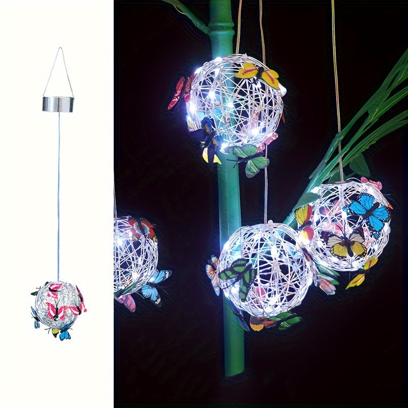 Lanterne solaire papillon LuxeGlow, éclairage LED décoratif pour jardin, ambiance extérieure.