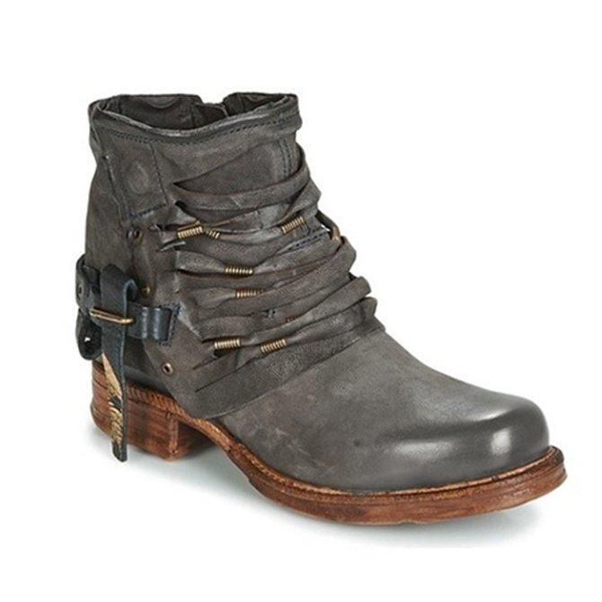 Bottines femme rétro à talon bloc, polyvalentes et chics, parfaites pour mode automne-hiver.