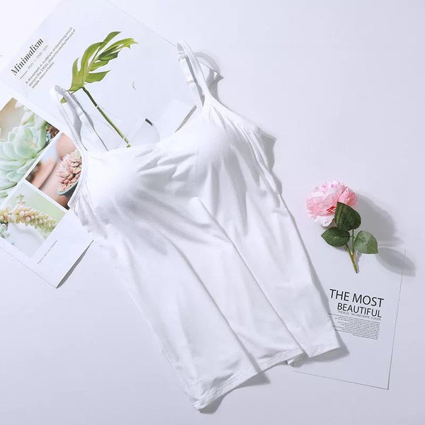 Mode féminine : top confortable Lina avec soutien-gorge intégré, polyvalent et stylé.