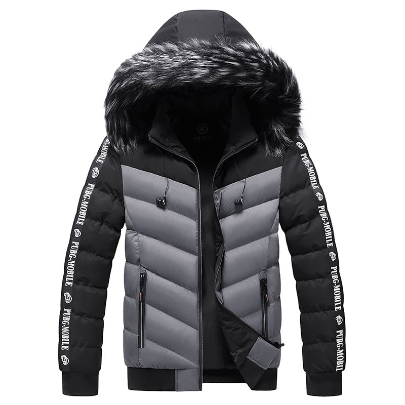 Veste matelassée homme décontractée, capuche avec fourrure synthétique, parfaite pour la mode urbaine hivernale.