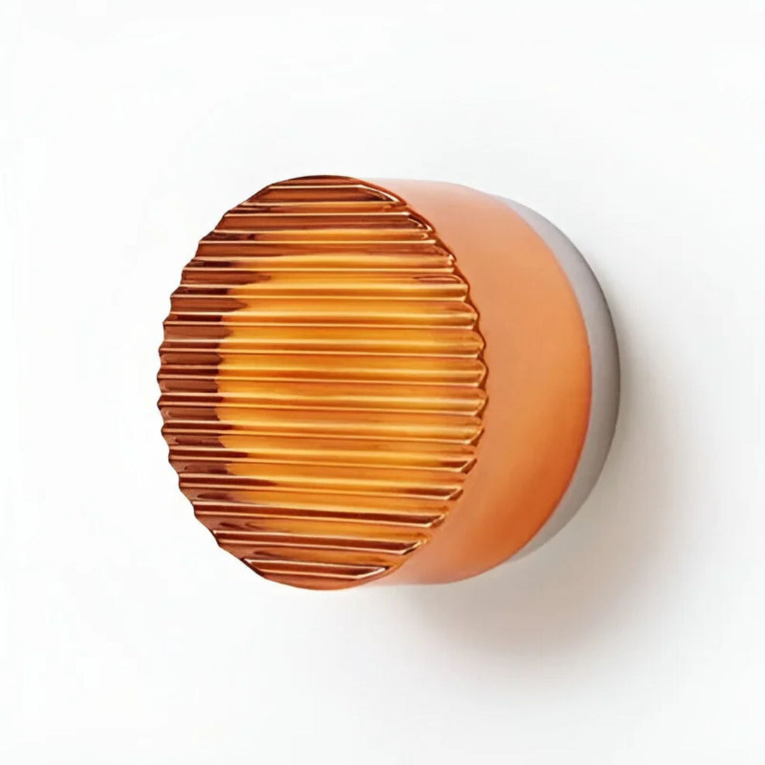 Applique LED ronde minimaliste, parfaite pour éclairage d'escalier, sécurité et design intérieur.