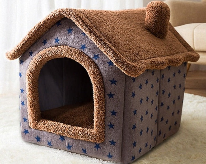 Refuge intérieur douillet pour animaux, lit chien ou panier chat en peluche lavable. Confort optimal.