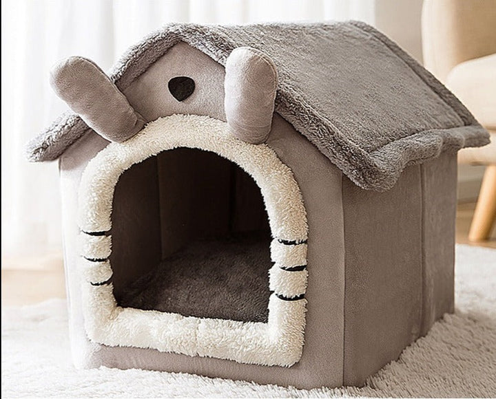 Niche intérieure pour animaux, couchage confortable et sûr. Parfait pour la détente de votre chat ou chien.