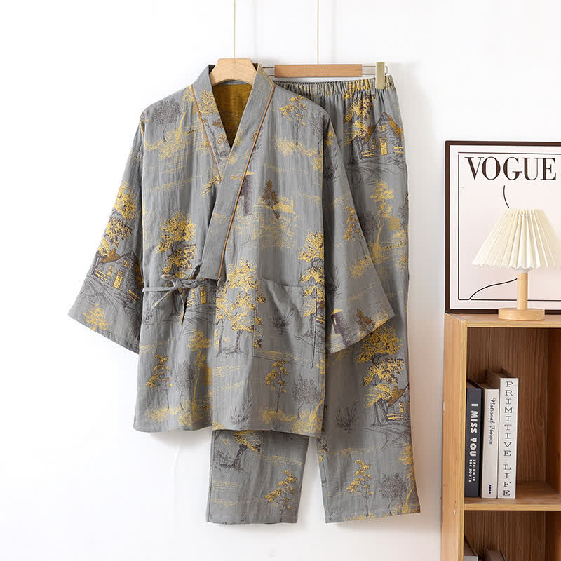Pyjama kimono homme gris clair en coton, motif paysage neutre. Confortable et élégant pour la détente.