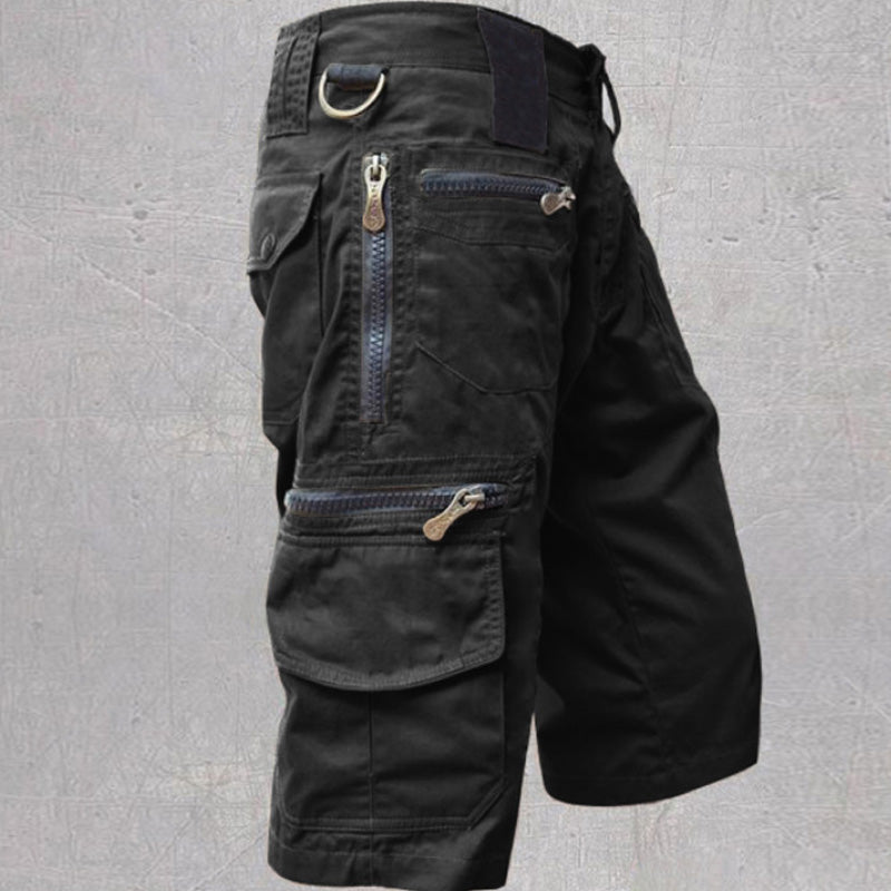 Short cargo tactique homme noir, respirant et pratique avec plusieurs poches, excellent pour le confort estival.
