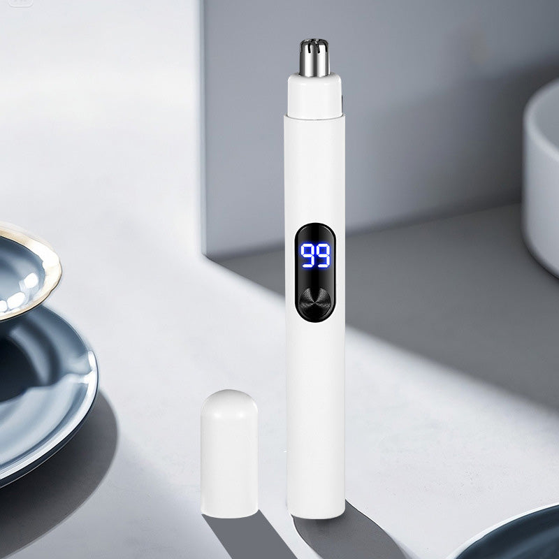 Rasoir tondeuse nez et oreilles portable, rechargeable. Pour une précision de toilettage où que vous soyez.