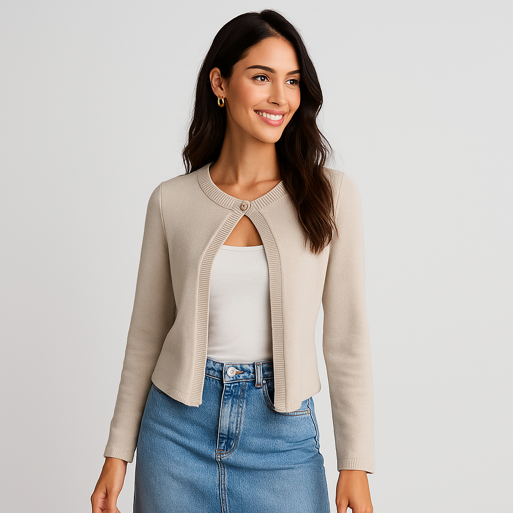 Cardigan femme polyvalent, élégant et confortable. Gilet chic coupe courte pour tenues casual et bureau.