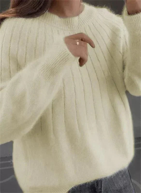 Pull femme chaud et ultra confortable en maille douce, parfait pour l'hiver décontracté et élégant.