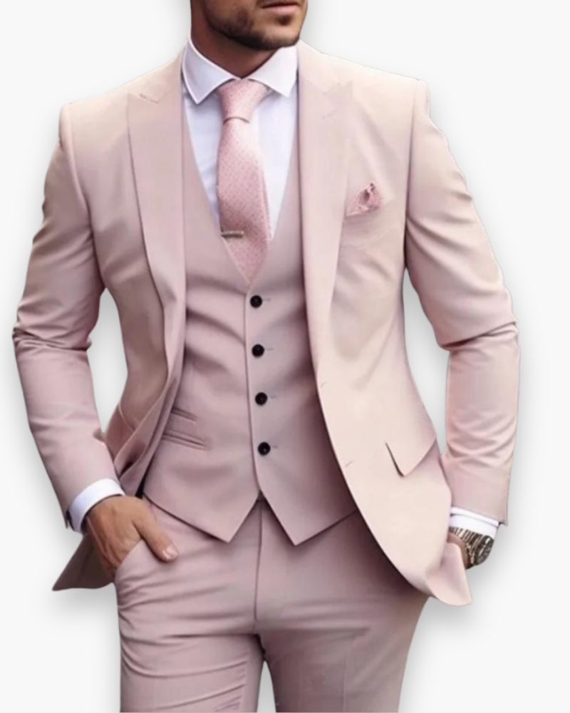 Costume homme formel 3 pièces, idéal pour événement, cérémonie ou rendez-vous d'affaires.