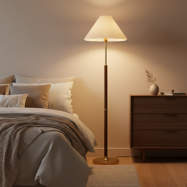 Lampe sur pied moderne en papier de riz blanc pour salon. Crée une lumière douce et une ambiance zen.