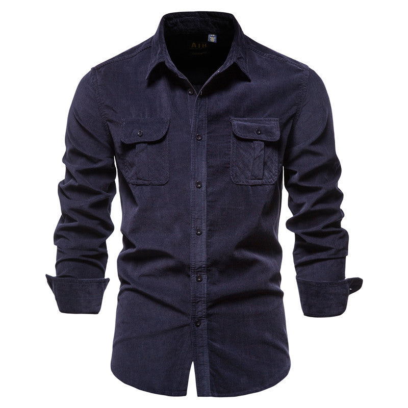 Chemise homme à manches longues avec poches, coupe décontractée. Élégance casual pour la mode masculine.