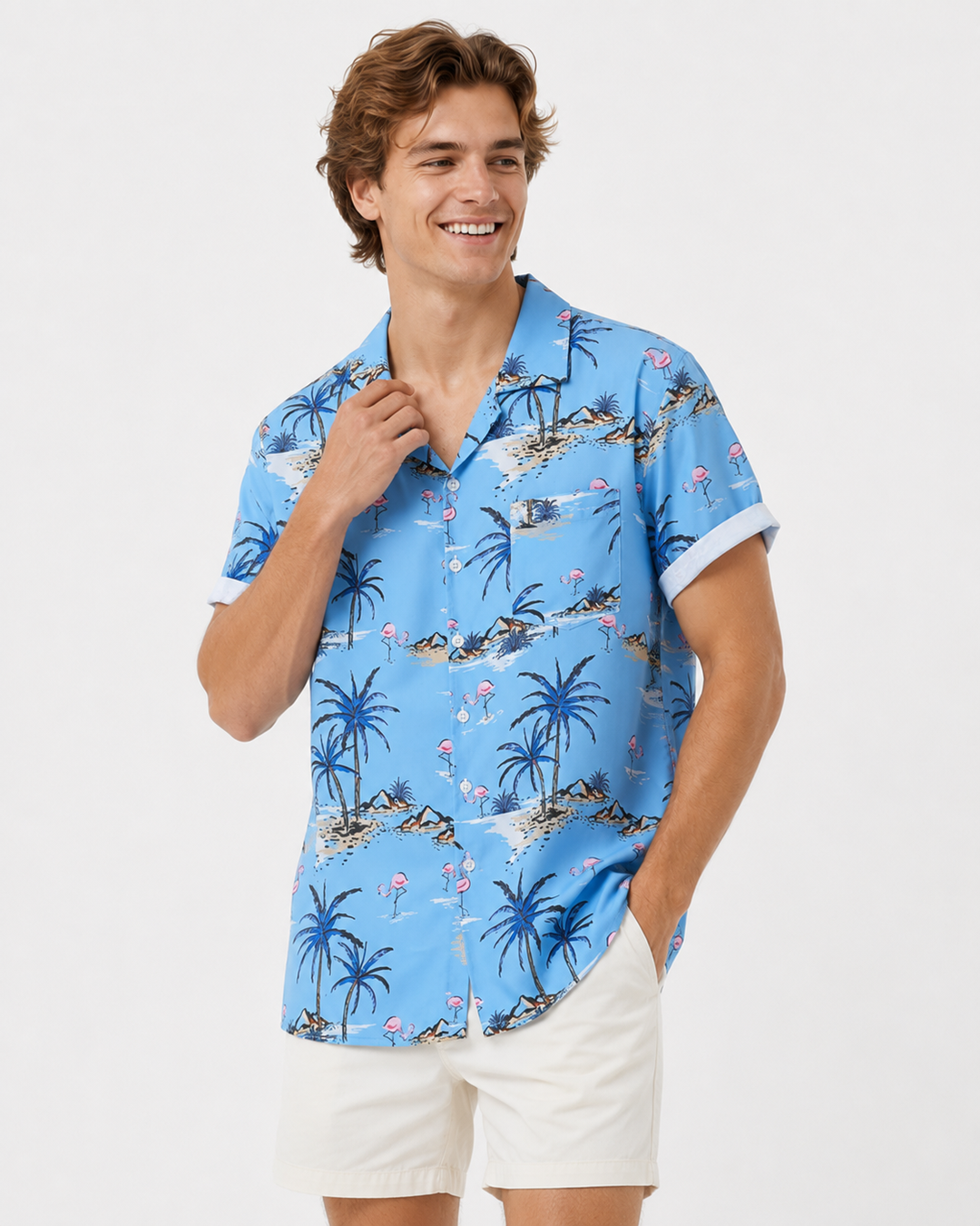 Chemise homme imprimée palmiers cocotiers, manches courtes, tendance pour la plage, les vacances ou les soirées d'été.