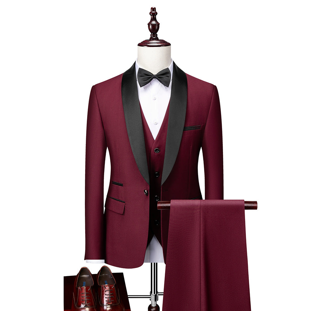 Élégant costume slim fit 3 pièces pour homme, parfait pour cérémonie, mariage ou tenue d'affaires moderne et chic.