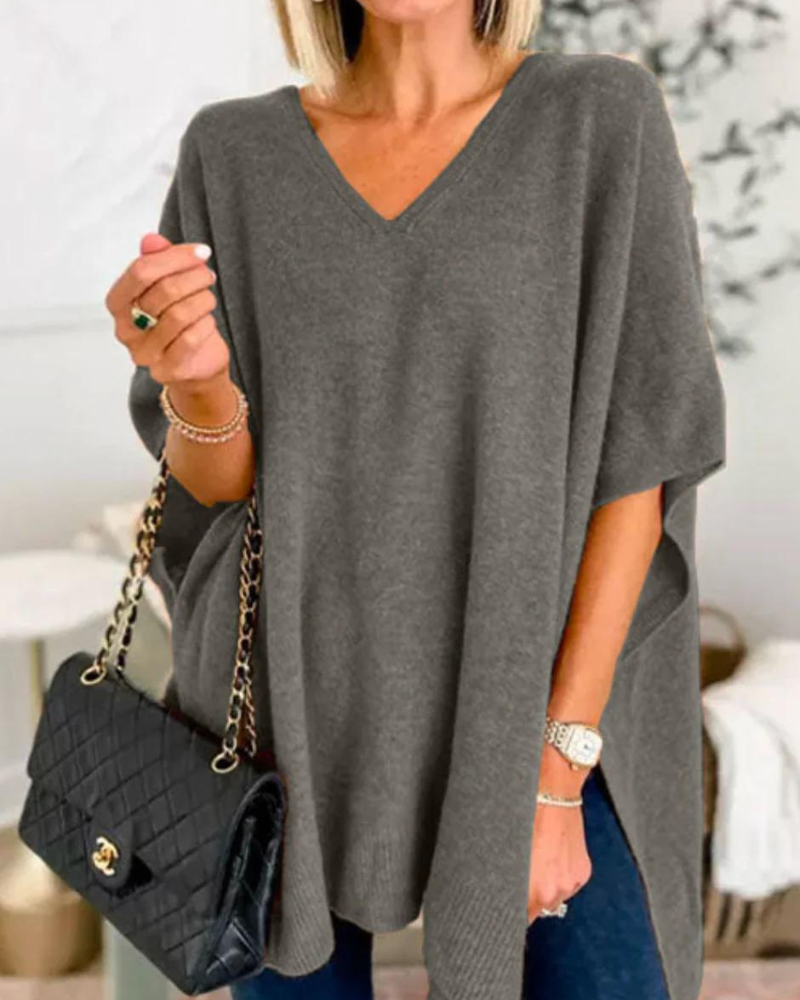 Pull femme polyvalent, chaud et élégant, col V ample pour confort mode hiver.