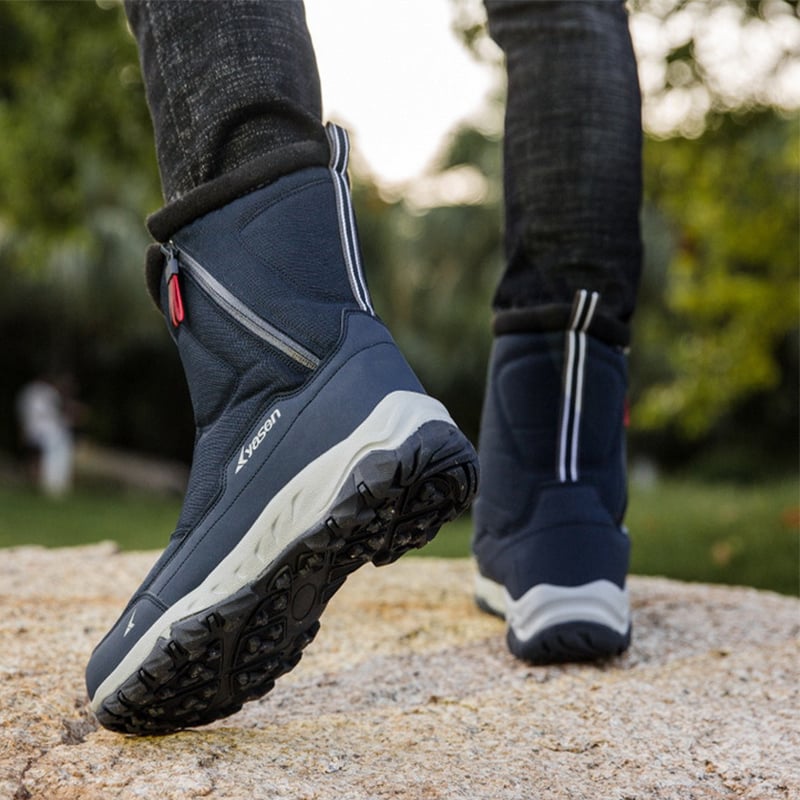 Chaussures bottes hommes imperméables, confortables. Semelle antidérapante pour hiver froid et neige.