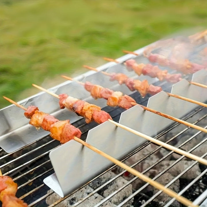 Support de grillade surélevé en acier inoxydable pour brochettes BBQ. Parfait pour la cuisine extérieure.