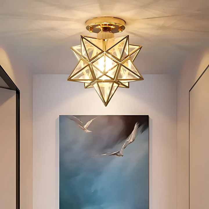 Plafonnier LED étoile géométrique. Crée une ambiance lumineuse moderne et chaleureuse dans votre salon ou chambre.