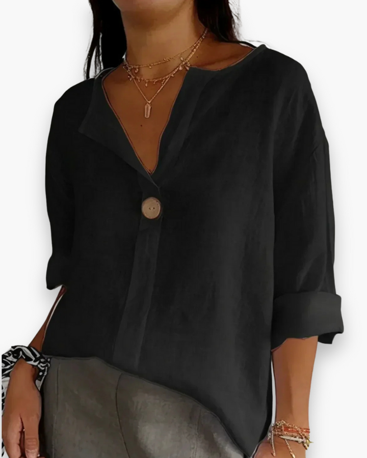 Blouse femme tendance et ample, un basique élégant et confortable pour la garde-robe estivale.
