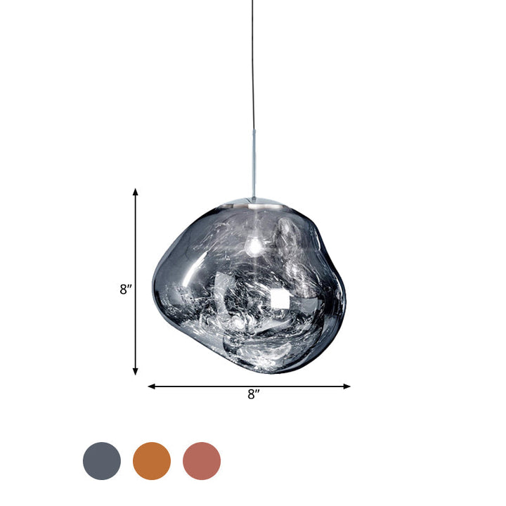 Suspension design Aurélis, lignes épurées pour un éclairage intérieur moderne minimaliste.