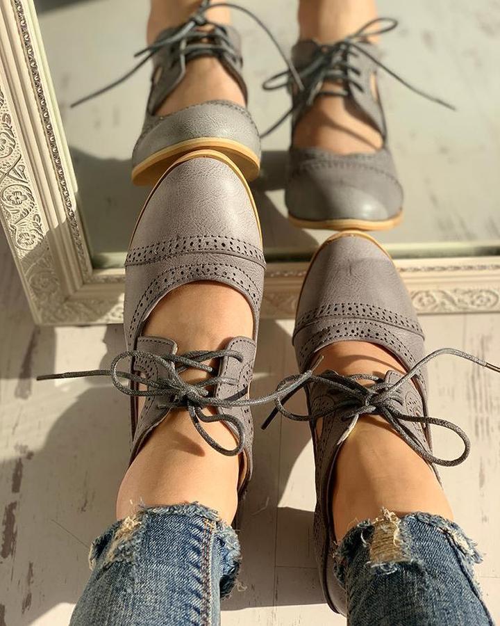 Chaussures Felina orthopédiques pour femme, design vintage, bien-être et style rétro.