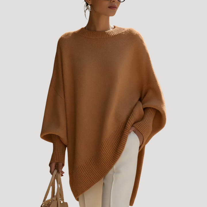 Pull poncho femme confortable et chaud, coupe oversize décontractée pour un style quotidien élégant.