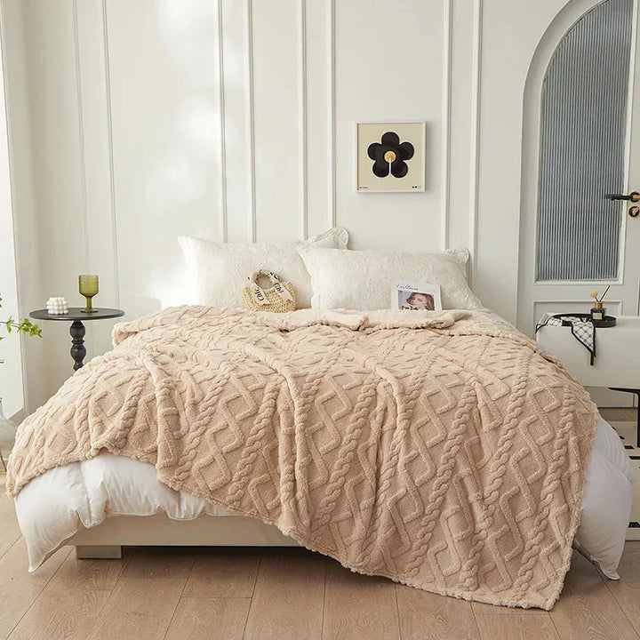 Textile maison: couverture réversible polyvalente en laine d'agneau, parfaite comme jeté de canapé.