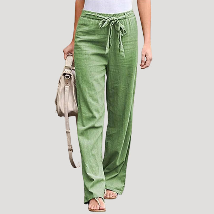 Pantalon femme décontracté en lin, coupe droite classique. Un essentiel léger pour l'été, très confortable.
