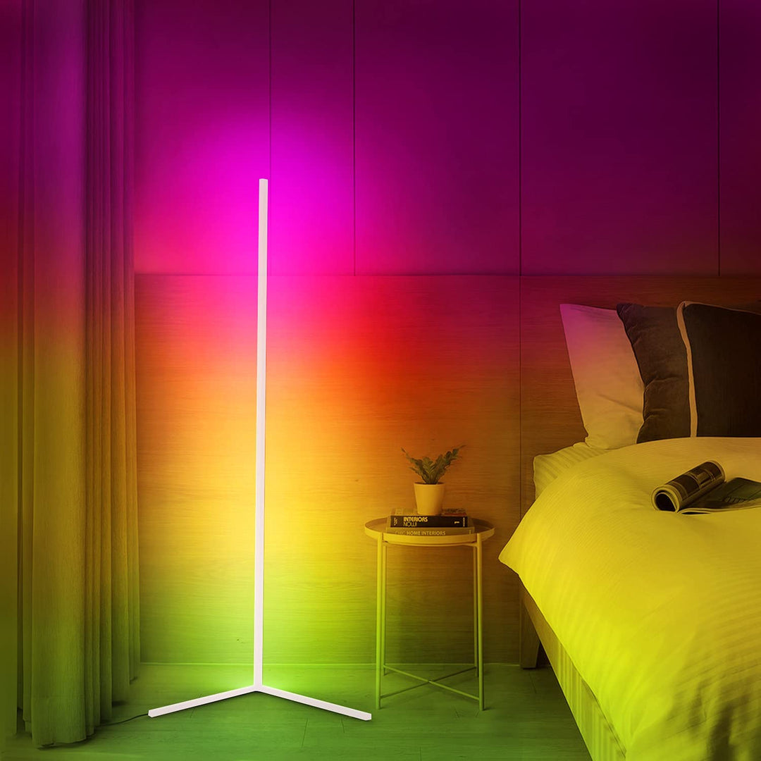 Lumière d'ambiance LED dimmable pour chambre, lampe d'angle moderne et apaisante.