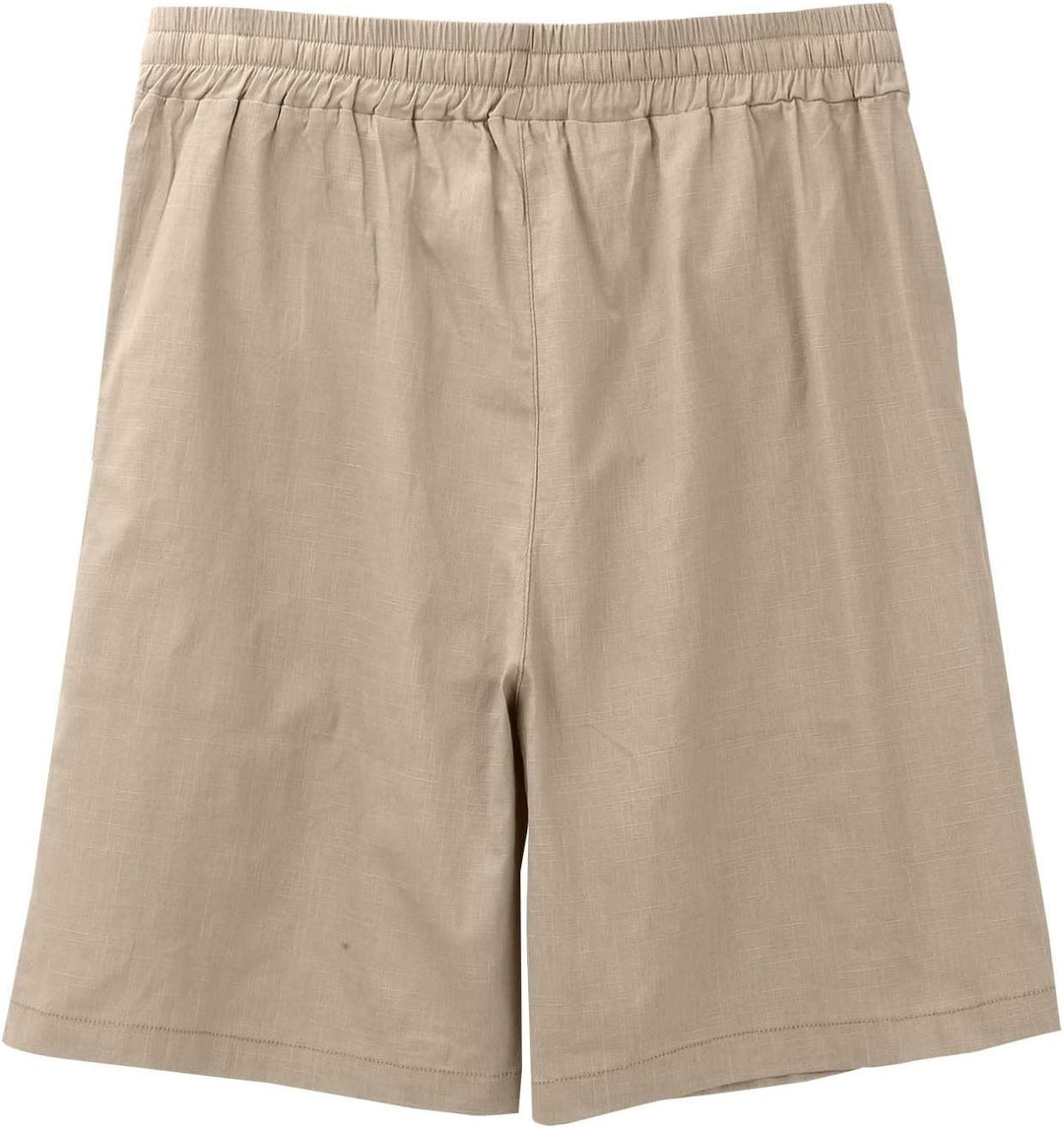 Short homme décontracté rayé, look estival frais, confortable pour la plage et les journées chaudes.