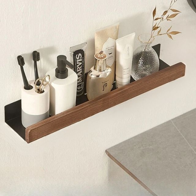 Accessoires salle de bain : étagère murale en bois massif, installation auto-adhésive sans perçage.