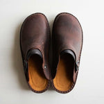 Marron foncé