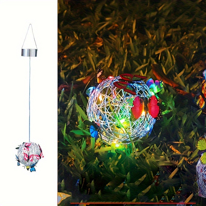 Décoration jardin: lanterne solaire papillon, lumière LED écologique, ambiance féerique.