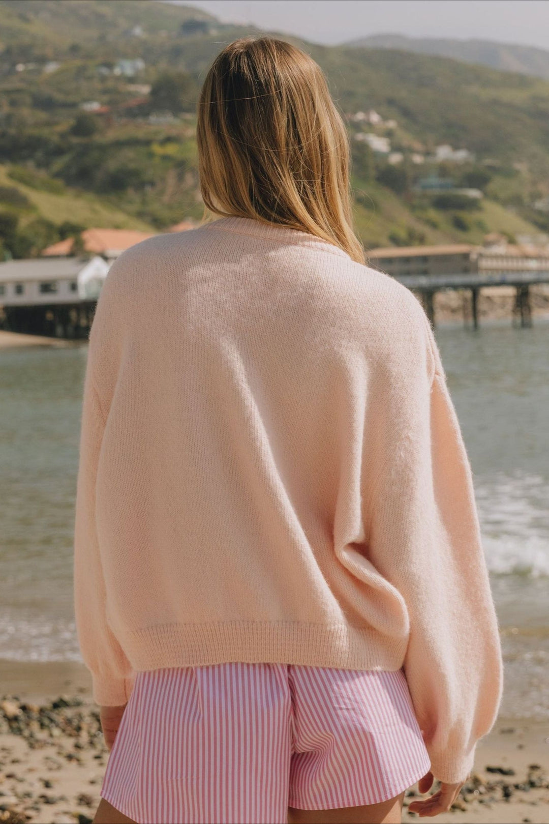 Cardigan décontracté pour femme, coupe ample, avec boutons, manches longues, style mode printemps.