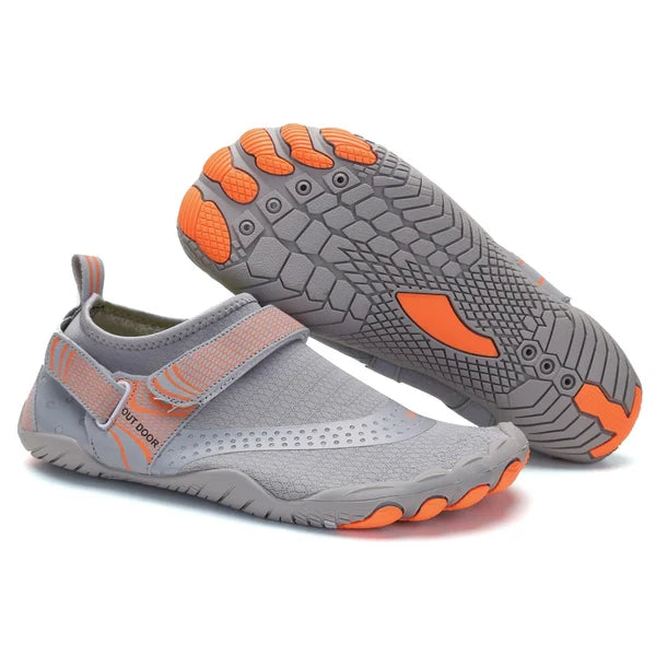 Chaussures aquatiques flexibles et confortables, style pieds nus unisexe pour la randonnée, la plage et activités nautiques.