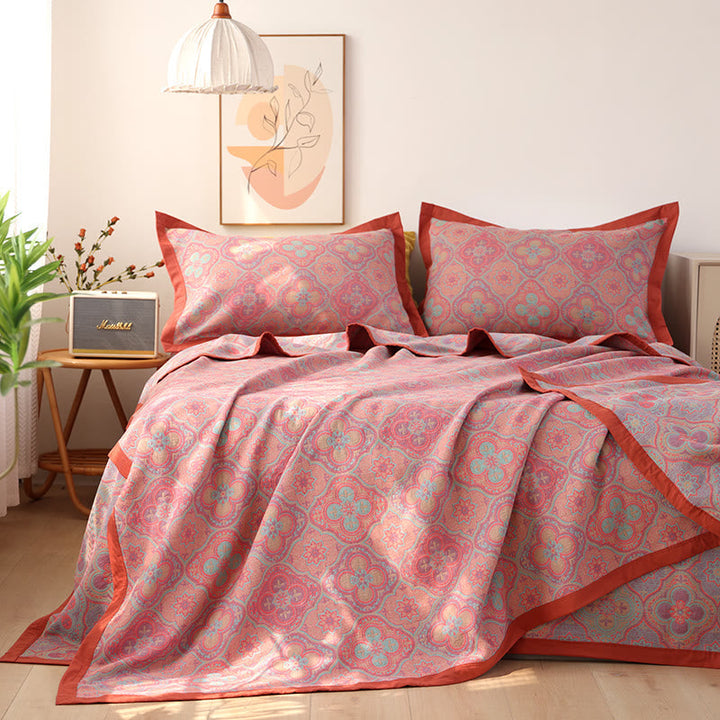Ensemble de literie: couette réversible mandala et taies d'oreiller assorties pour un look bohème chic et complet.