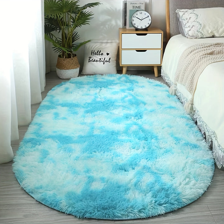 Tapis ovale doux au toucher, parfait pour créer une ambiance chaleureuse et élégante.