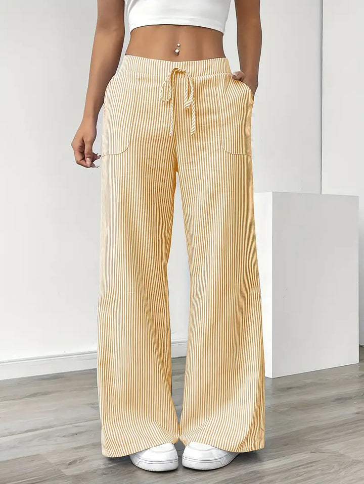 Pantalon large rayé femme, fluide et léger pour l'été.
