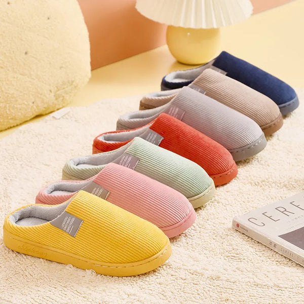 Pantoufles ergonomiques femmes, réduisant la fatigue, offrant soutien orthopédique et confort pour le bien-être.