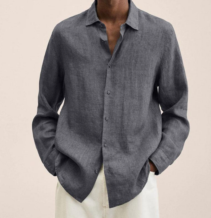 Chemise décontractée en lin homme, parfaite pour un style estival relax et chic.