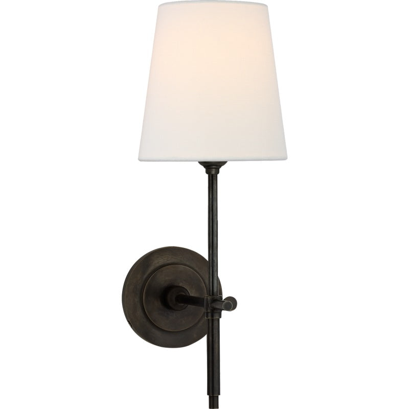Applique murale noire et abat-jour tissu gris foncé. Parfaite pour un éclairage intérieur design.