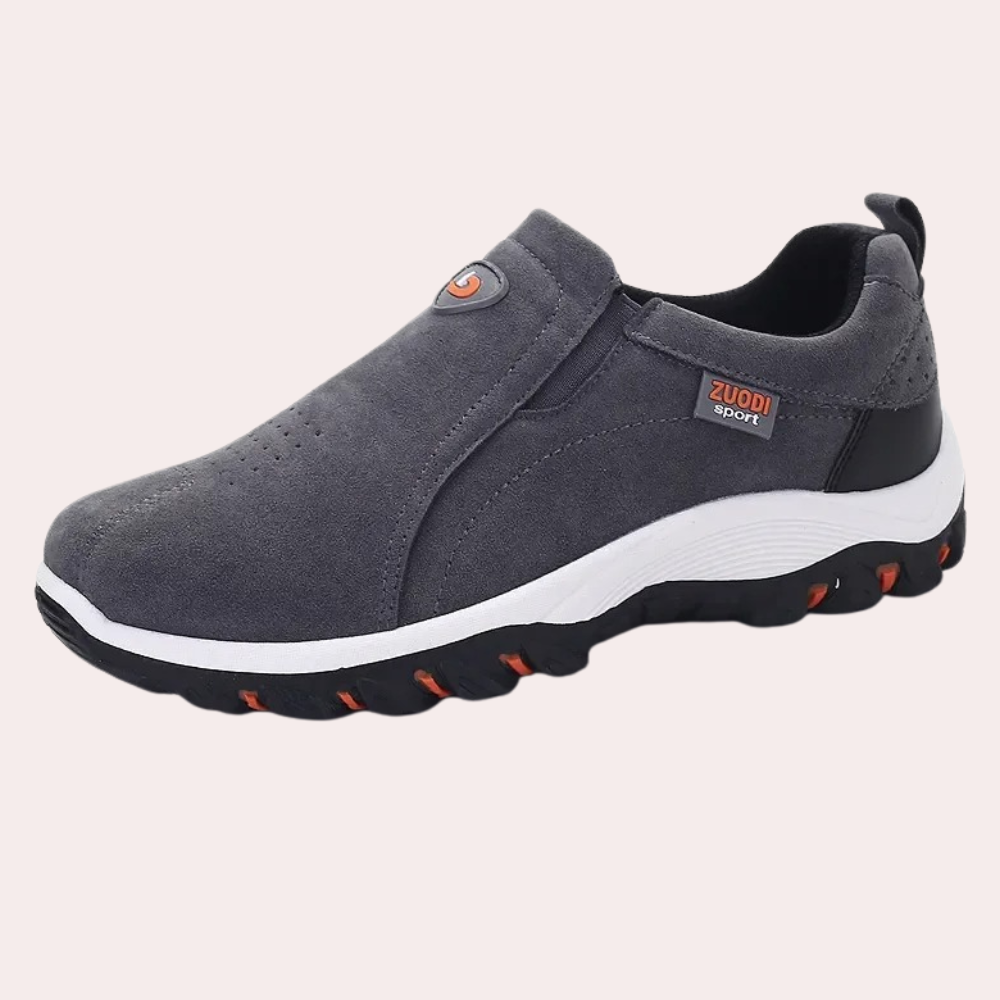 Chaussures slip-on polyvalentes pour hommes. Style élégant décontracté, confort et sécurité antidérapante en ville.
