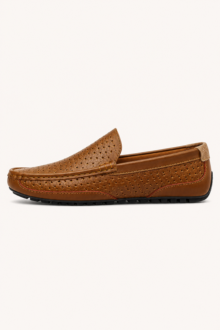 Chaussures mocassins élégantes pour hommes, idéales pour un style quotidien décontracté et l'été.