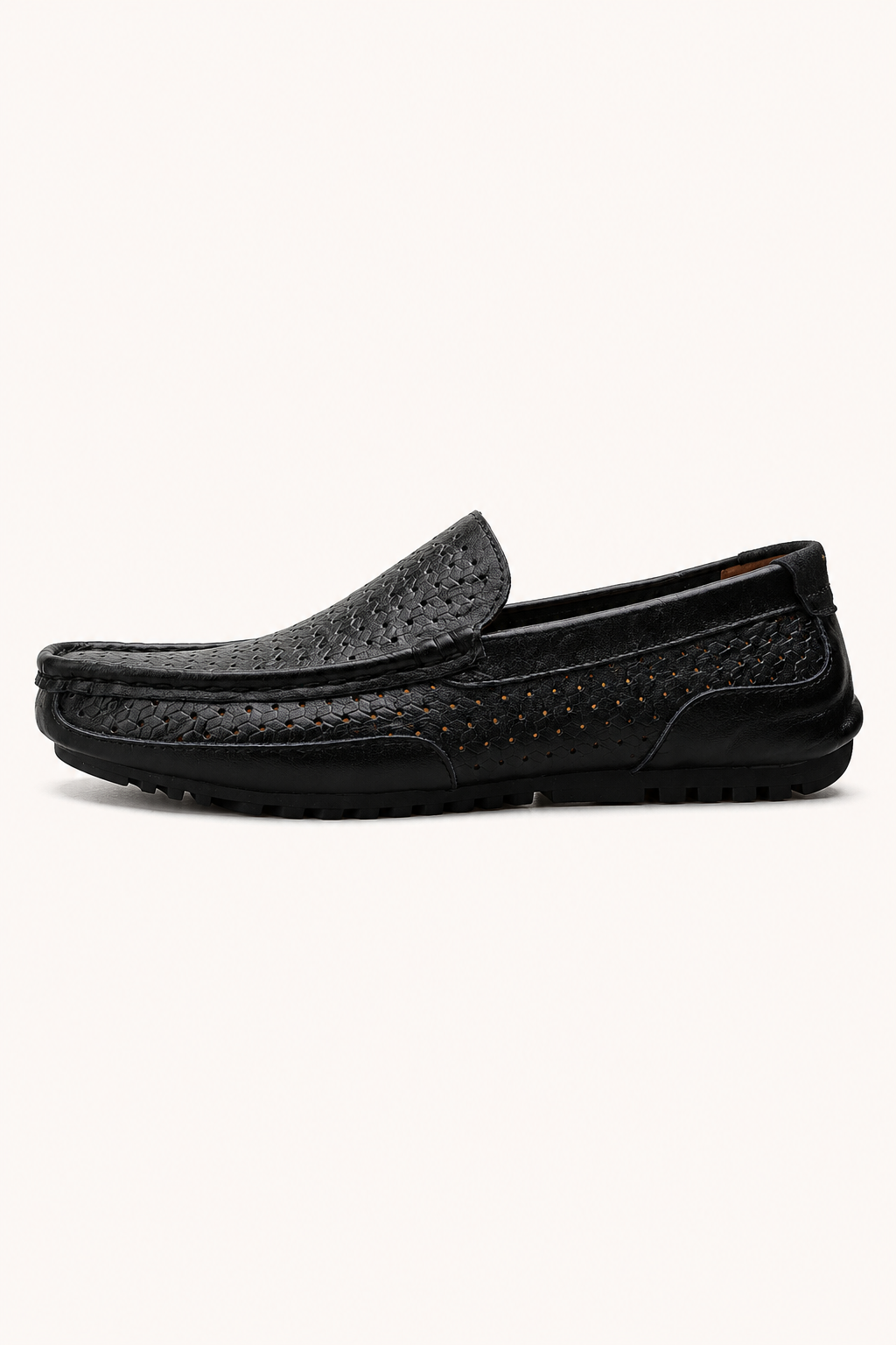 Mocassins pour hommes, faciles à enfiler, pour un confort optimal au bureau ou pour la conduite.