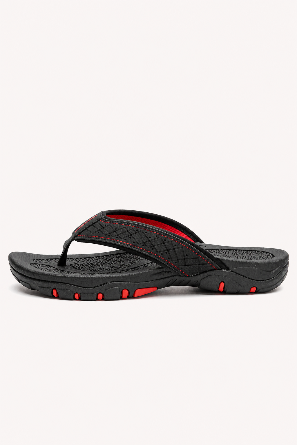 Sandales homme décontractées pour la plage et l'été. Très légères, elles offrent ventilation et confort pour les activités aquatiques.