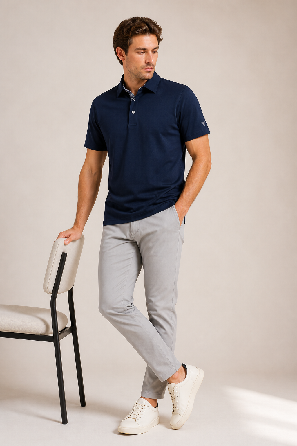 Polo hommes vert menthe pour une élégance décontractée en été, manches courtes, col raffiné, tenue quotidienne.