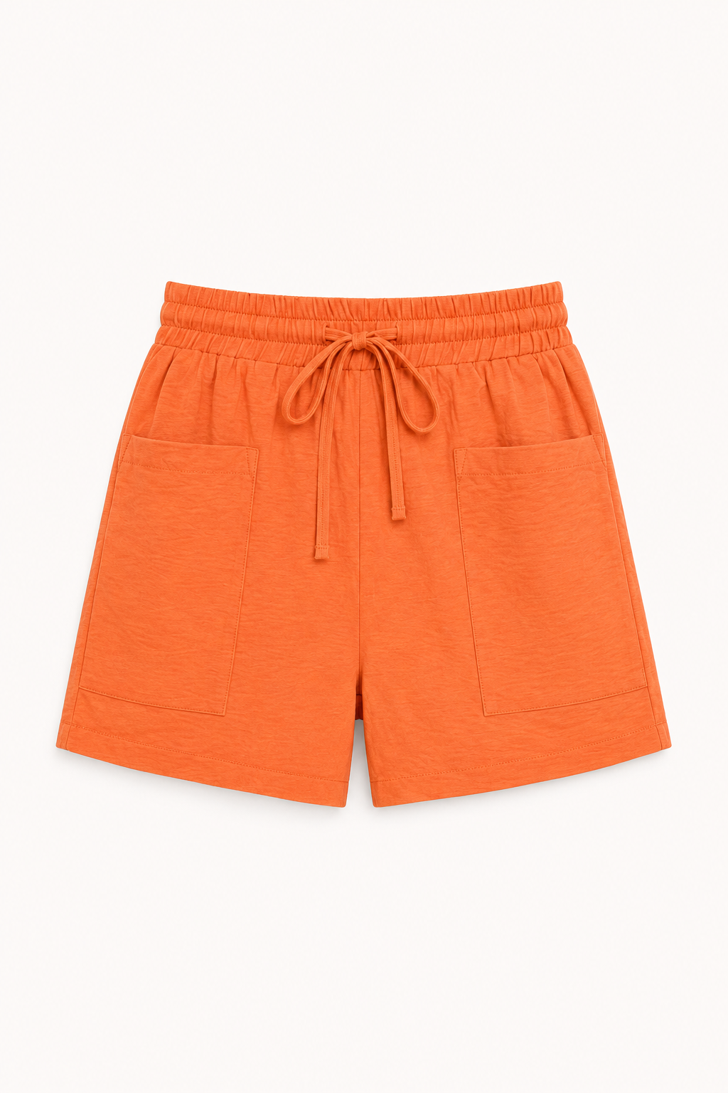 Mode femme : short décontracté à jambe large, taille élastique, parfait pour l'été et le farniente.