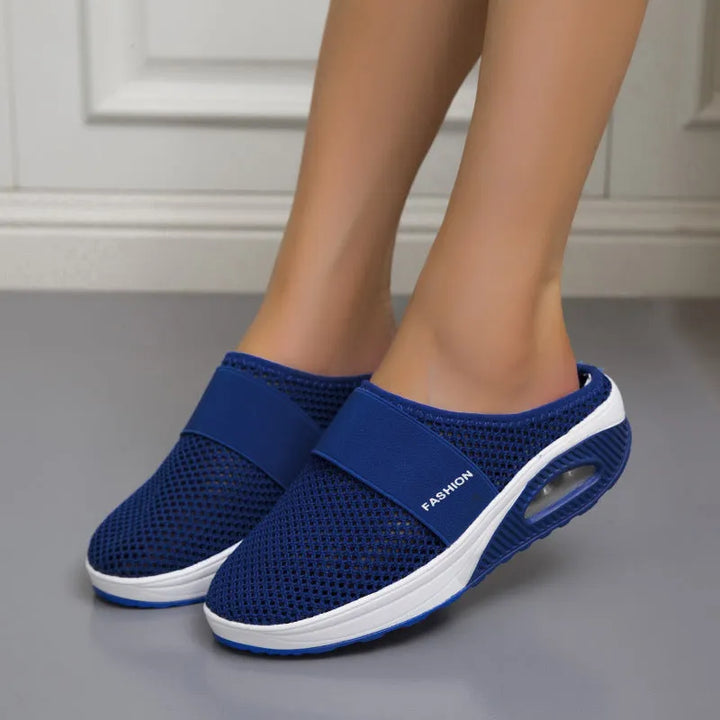 Chaussons de marche offrant un soutien confortable, respirants et adaptés aux pieds sensibles.