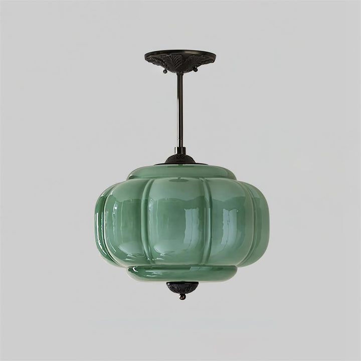 Lumière de plafond en verre avec forme arrondie, idéale pour un décor intérieur chic et actuel.